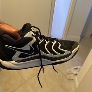 KD basketball shoes in like new condition! Barely used